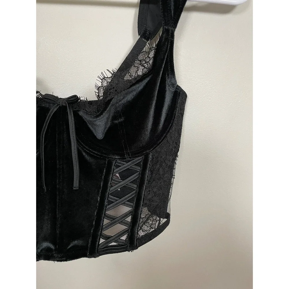 Victoria's Secret Dream Angels Lace and Velvet Cap Sleeve Corset Bra Top Size XS